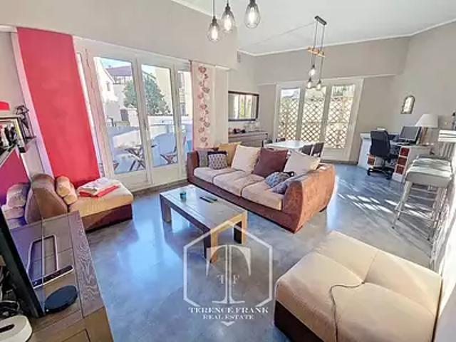 Nice 06100 Achat / Vente appartement 4 pièces t4