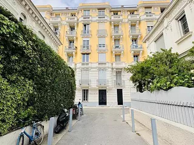 Nice 06200 Achat / Vente appartement 3 pièces t3