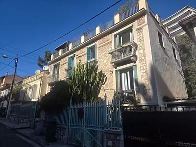 Nice 06200 Achat / Vente appartement 4 pièces t4 terrasse balcon