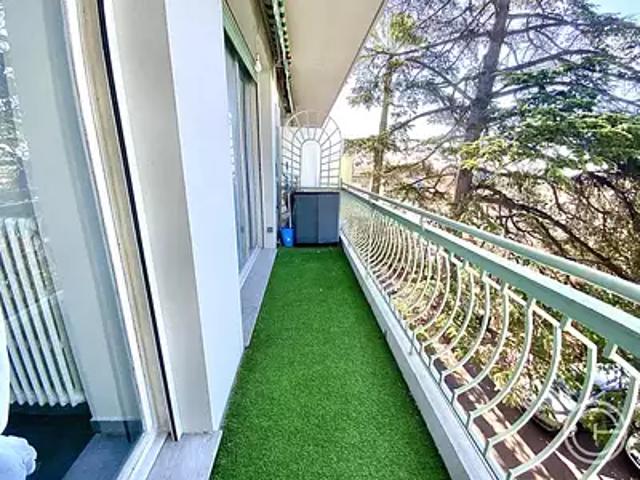 Nice 06200 Location appartement 1 pièce t1