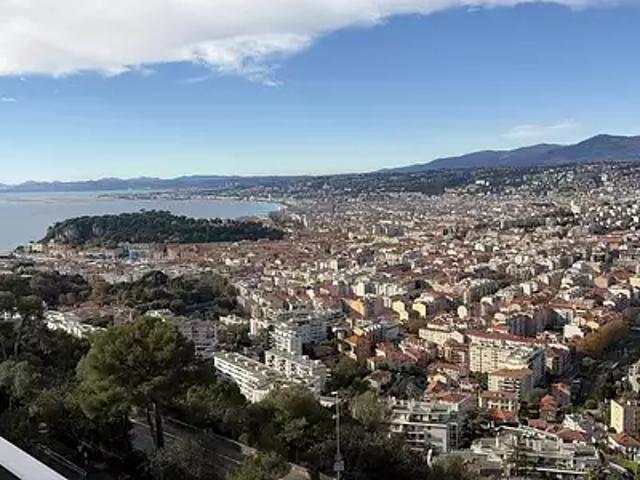Nice 06300 Achat / Vente appartement 3 pièces t3