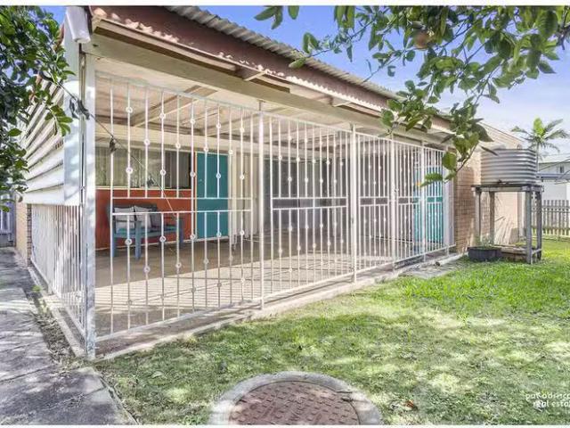 Charming 143 Hyde Street, Frenchville, QLD 4701