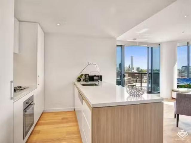 Deal! 1408/167 Alfred Street, Fortitude Valley, QLD 4006