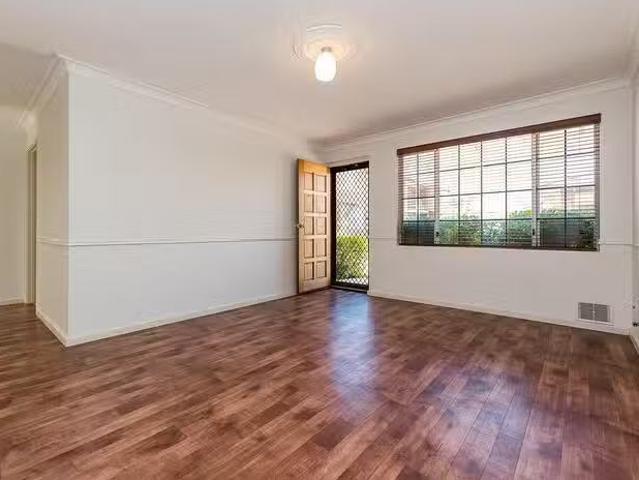 Deal! 14/83 87 Peninsula Road, Maylands, WA 6051