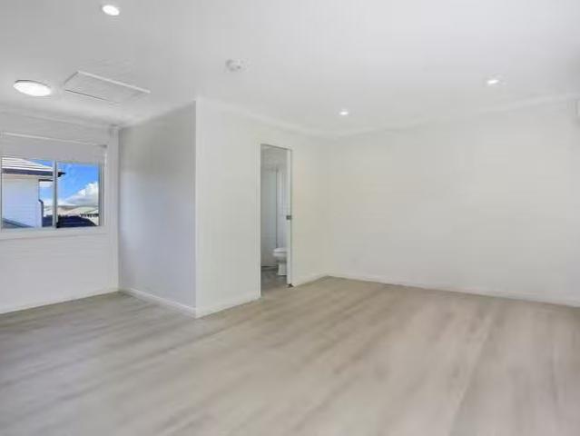 Deal! 149A Elara Boulevard, Marsden Park, NSW 2765