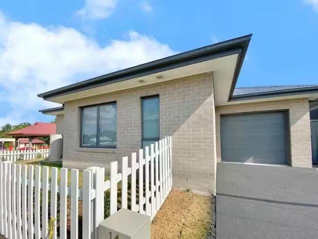 Nice 14 Chapman Street, Greta, NSW 2334