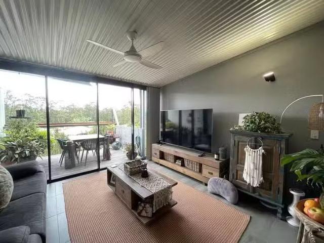 Cheap 14 Lower Mount Mellum Road, Landsborough, QLD 4550