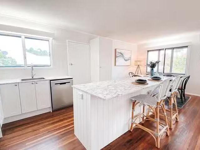 For Rent! 14 Lowth Street, Rosslea, QLD 4812