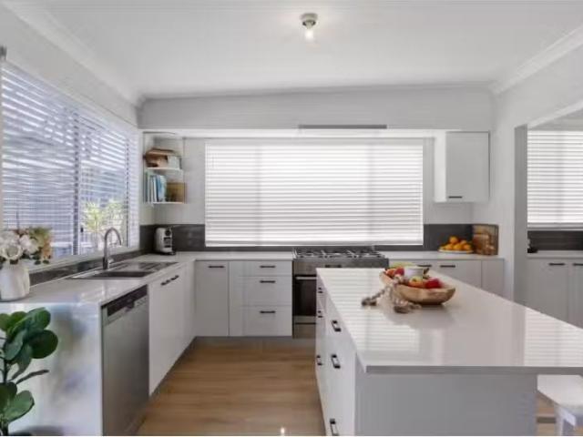 Rental! 14 Susinteraction Street, BERKELEY House for rent Lis.