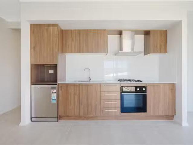 Just in! 14A Amsler Street, Boolaroo, NSW 2284