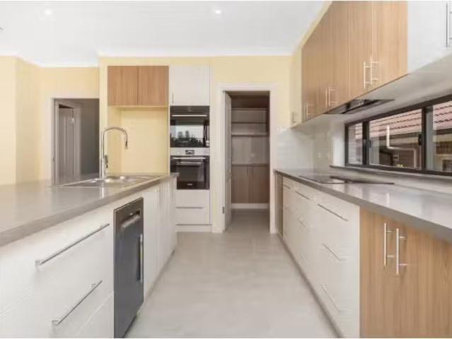Just in! 14A Clarke Street, WEST RYDE Townhouse for rent List.