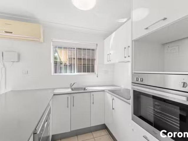 Rental! 1/53 Nudgee Road, Hamilton QLD 4007