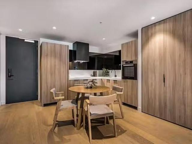 Deal! 1508/18 Claremont Street, South Yarra, VIC 3141