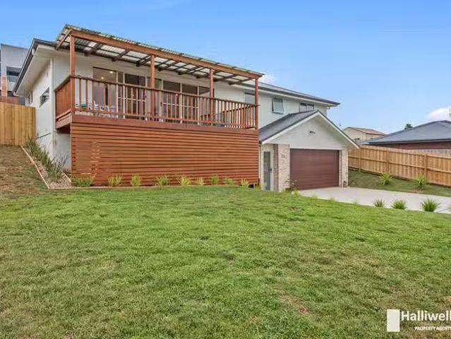 Cozy 150 Upper Maud Street, West Ulverstone, TAS 7315