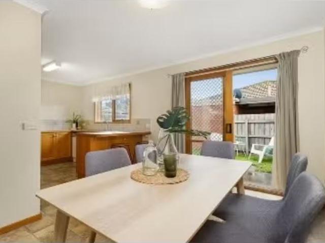 Just in! 1/51 Glenola Rd, Chelsea Apartment for rent Listed b.