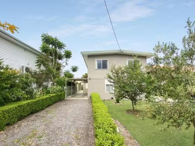 Charming 1/54 Achilles Street, NELSON BAY Apartment for rent.