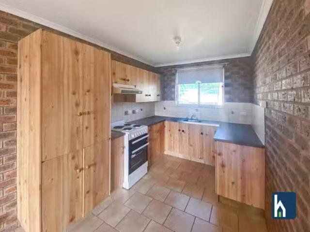 Just in! 1/54 Mooloobar Street, Narrabri, NSW 2390