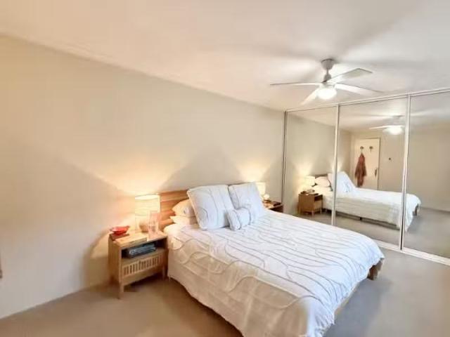 Charming 15/53 Nesca Parade, The Hill Apartment for rent List.