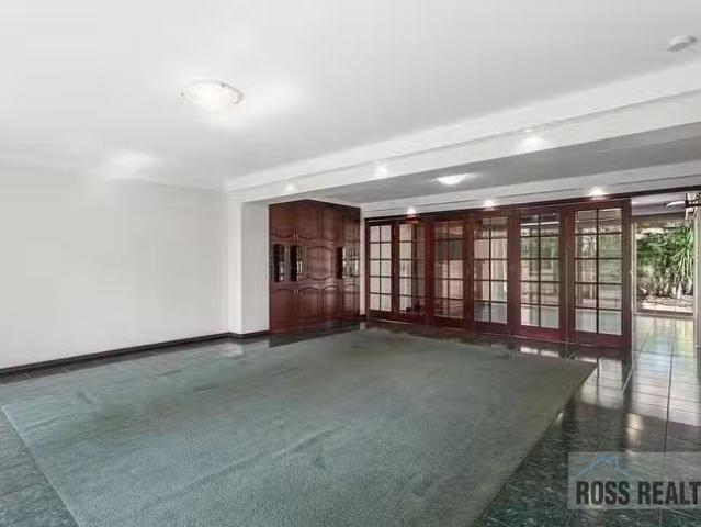 Rental! 15 Drake Way, Morley, WA 6062