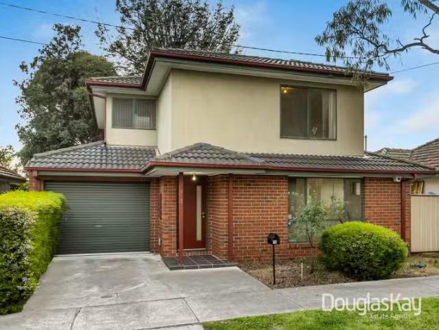 Cheap 15 Yewers Street, Sunshine VIC 3020