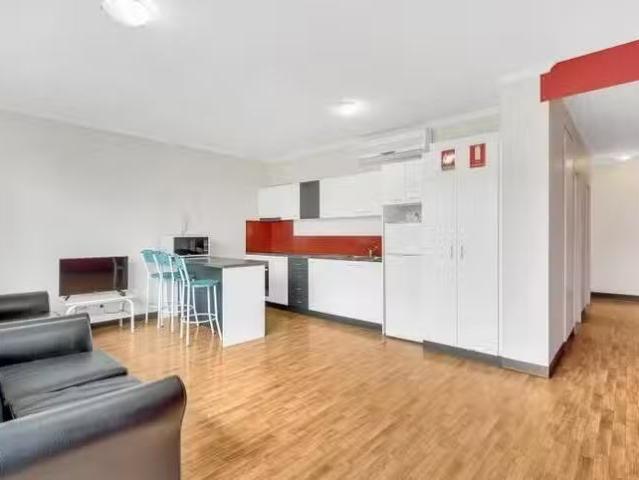 Deal! 16/13 Yates Street, Mawson Lakes, SA 5095