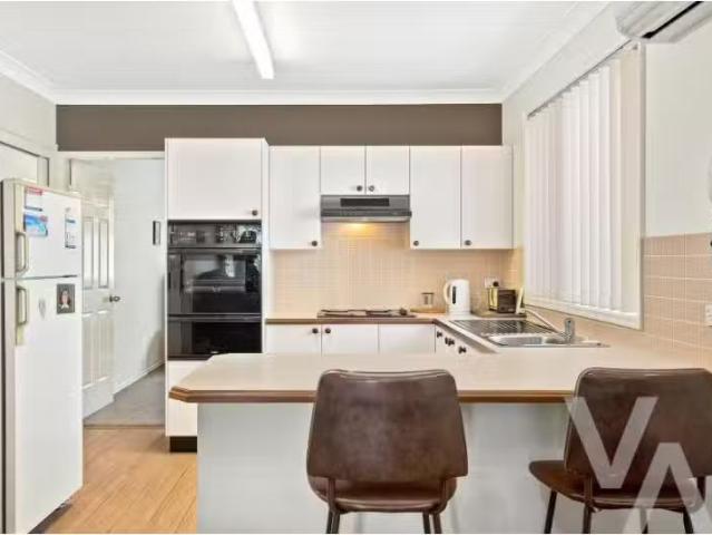 Nice 1/61 Wood Street, Adamstown Apartment for rent Listed by.