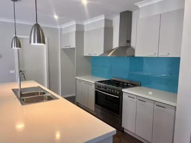New 161 Rivergum Drive, EAST ALBURY House for rent Listed by.