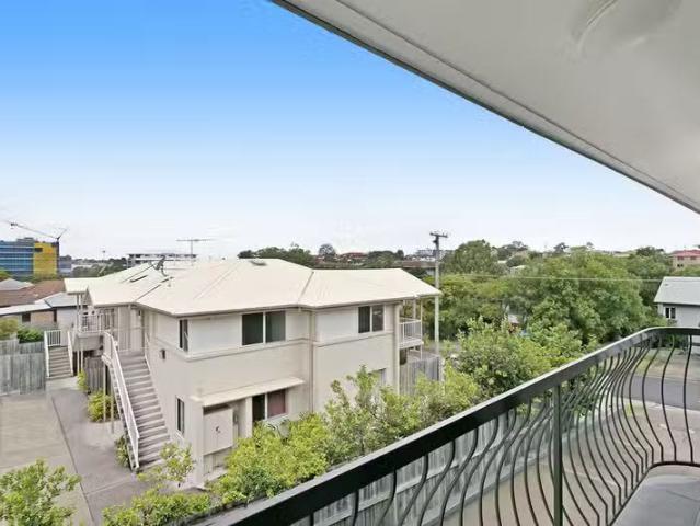 Deal! 1/67 Ethel Street, Chermside QLD 4032