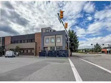 Rental! 1659 Water Street, Kelowna, BC, V1Y 8T8 commercial f.