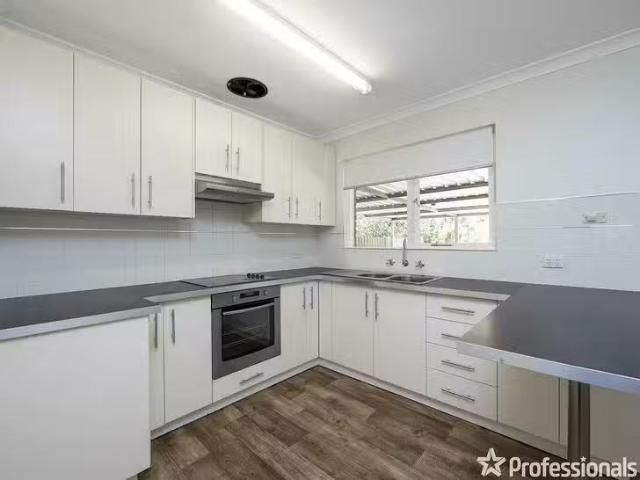 Just in! 16 Mahonia Way, Forrestfield, WA 6058