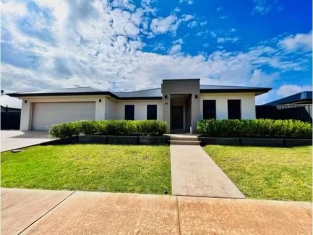 Nice 16 Mitchell Court, Gol Gol House for rent Listed by Prop.