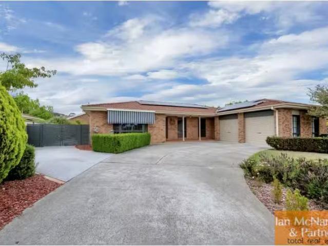Rental! 16 Acacia Drive, Jerrabomberra House for rent Listed.
