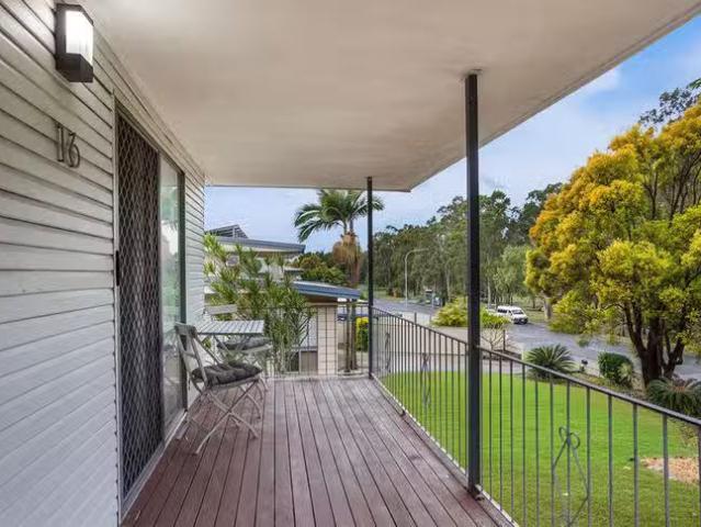 Rental! 16 Reif Street, Flinders View, QLD 4305