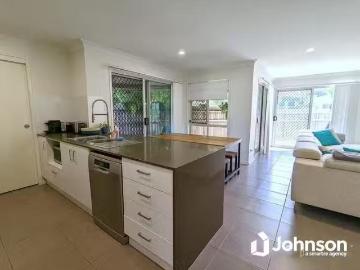 Cheap 16 Stanley Terrace, Wynnum, QLD 4178