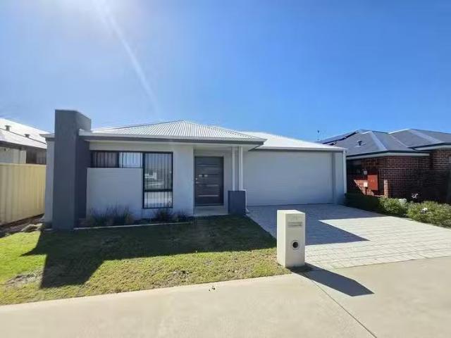 Unique 177 Bailey Boulevard, Dawesville, WA 6211