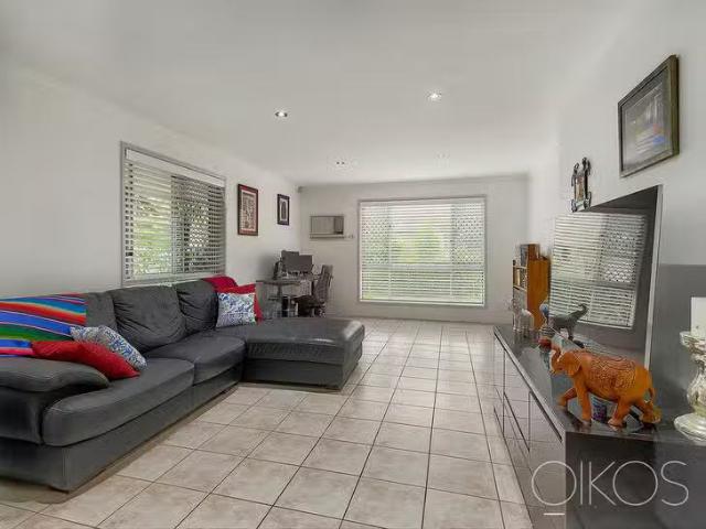 Nice 17 Marble Street, Keperra, QLD 4054