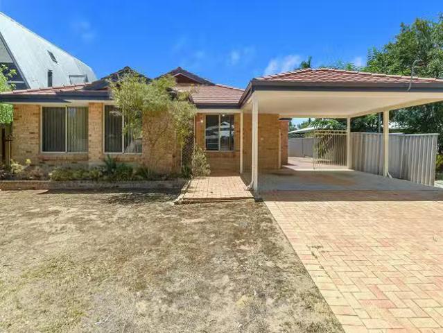 New 17 Culeenup Road, North Yunderup, WA 6208