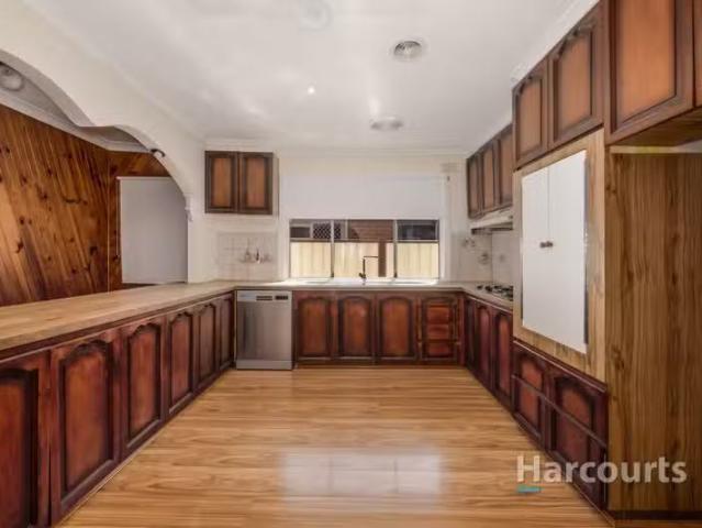 Just in! 17 Christie Street, Deer Park VIC 3023
