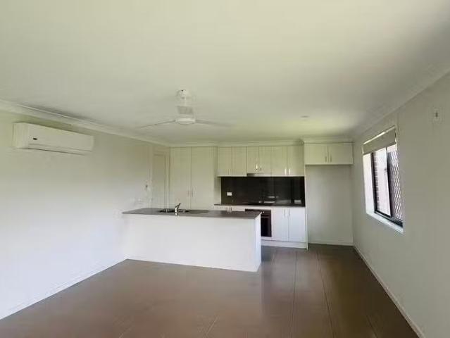 Cheap 17 Holmfield Drive, Armidale, NSW 2350