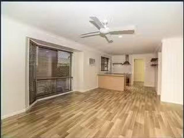 Rental! 1/7 Riccarton Place, Labrador, QLD 4215