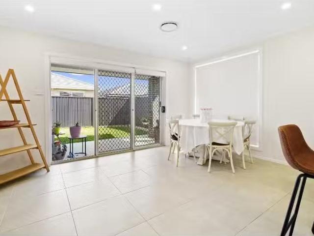New 17 Rowan St, Oran Park House for rent Listed by C21 Renta.