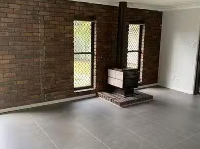 Cozy 17 Stormbridge Court, Daisy Hill, QLD 4127