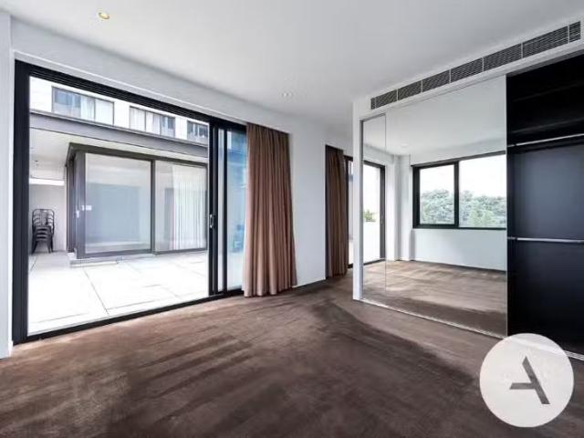 Rental! 1/7 Sydney Avenue, Barton, ACT 2600