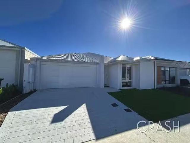 Charming 17 Willandra Road, Baldivis, WA 6171