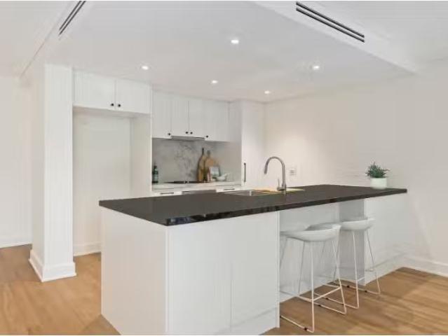 Rental! 1/7 9 Ocean Street, Wollongong Apartment for rent Lis.