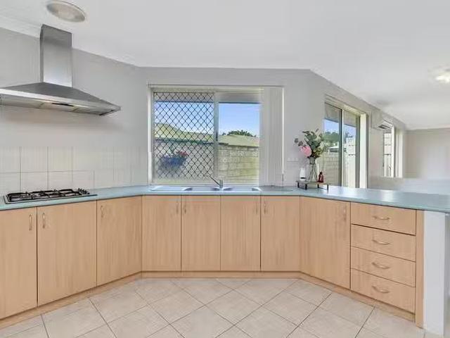 Charming 17A Duke Street, Wannanup, WA 6210