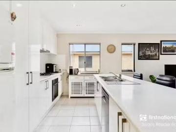 Unique 17A Pissaro Crescent, Ashby, WA 6065