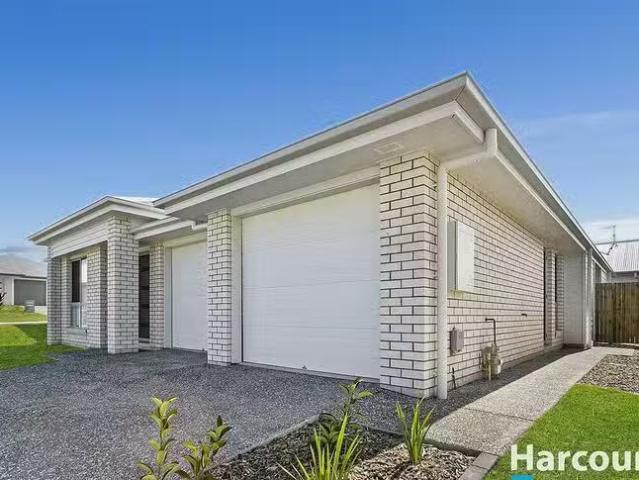 Unique 17B Mount Mitchell Street, Park Ridge, QLD 4125