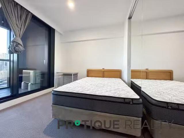 Unique 1816/160 Victoria Street, Carlton, VIC 3053