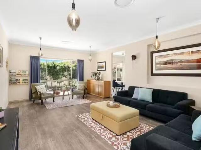 New 181 Johns Road, Wadalba, NSW 2259